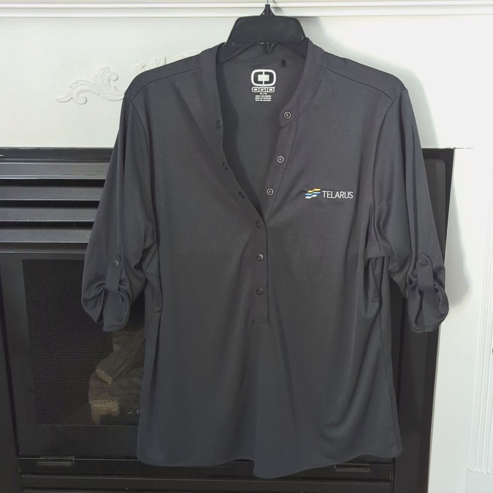 Half sleeve shirt by Ogio, women's XL